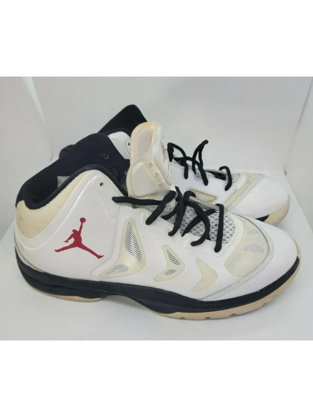 JORDAN PLAY IN THESE II, 510581-101, MENS BASKETBALL SHOES WHITE/BLACK US SZ 9